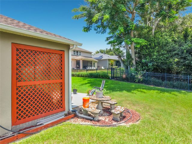 2379 PICKFORD CIRCLE, Apopka, FL 32703