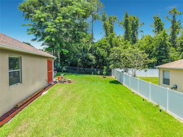 2379 PICKFORD CIRCLE, Apopka, FL 32703