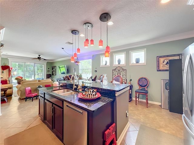 2379 PICKFORD CIRCLE, Apopka, FL 32703