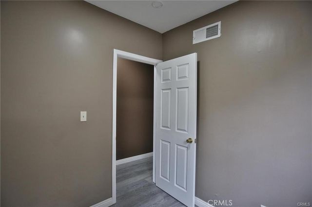 670 Crenshaw, Los Angeles, CA 90005