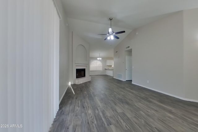 8961 W KATHLEEN Road, Peoria, AZ 85382