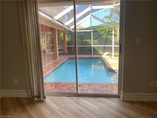 71 Heritage WAY, Naples, FL 34110