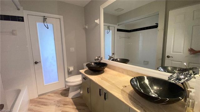 71 Heritage WAY, Naples, FL 34110