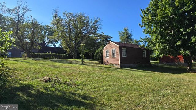 5183 HIGHVIEW AVE, Stephens City, VA 22655