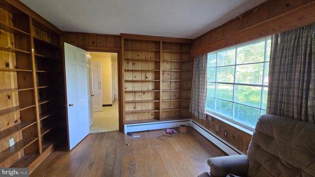5183 HIGHVIEW AVE, Stephens City, VA 22655