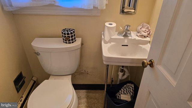5183 HIGHVIEW AVE, Stephens City, VA 22655