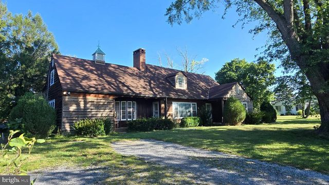 5183 HIGHVIEW AVE, Stephens City, VA 22655