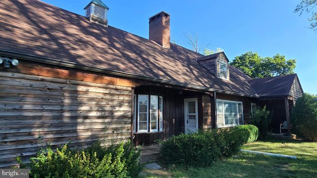 5183 HIGHVIEW AVE, Stephens City, VA 22655
