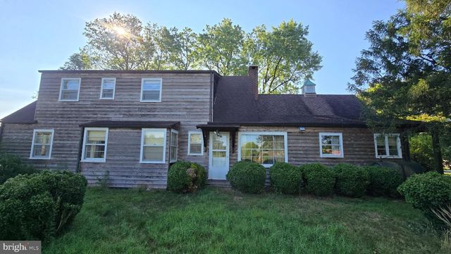 5183 HIGHVIEW AVE, Stephens City, VA 22655