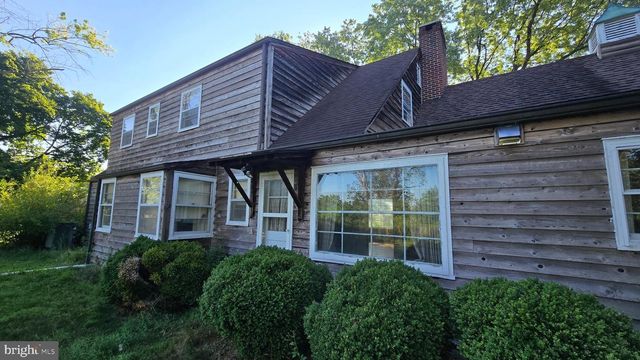 5183 HIGHVIEW AVE, Stephens City, VA 22655