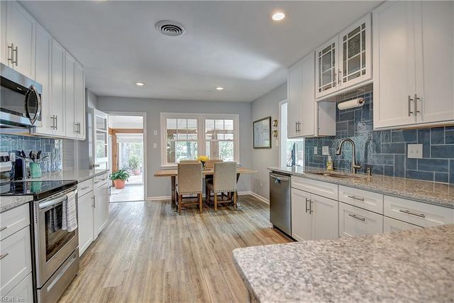 837 Five Point RD, Virginia Beach, VA 23454