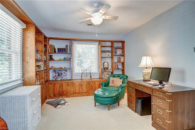 837 Five Point RD, Virginia Beach, VA 23454
