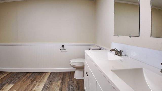 544 Mineral Springs Road, Waynesville, GA 31566