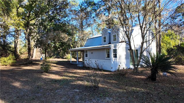 544 Mineral Springs Road, Waynesville, GA 31566