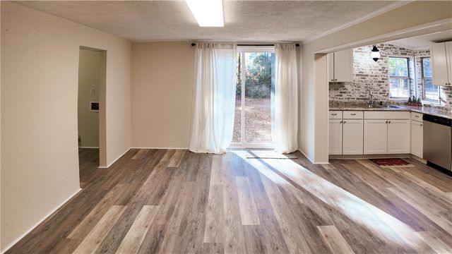 544 Mineral Springs Road, Waynesville, GA 31566