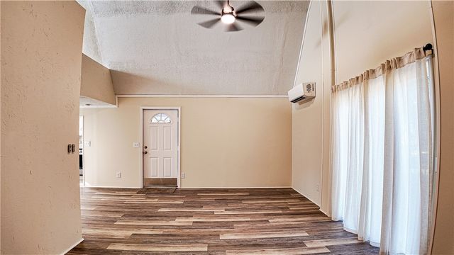 544 Mineral Springs Road, Waynesville, GA 31566