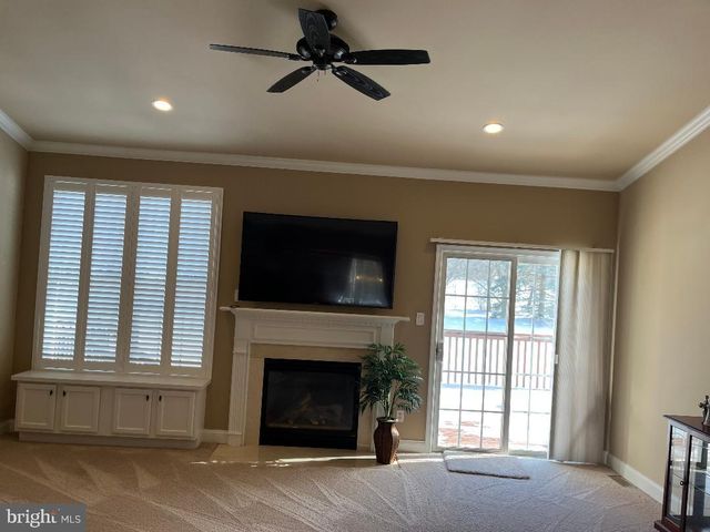 92 WHEATSHEAF LN, Norristown, PA 19403