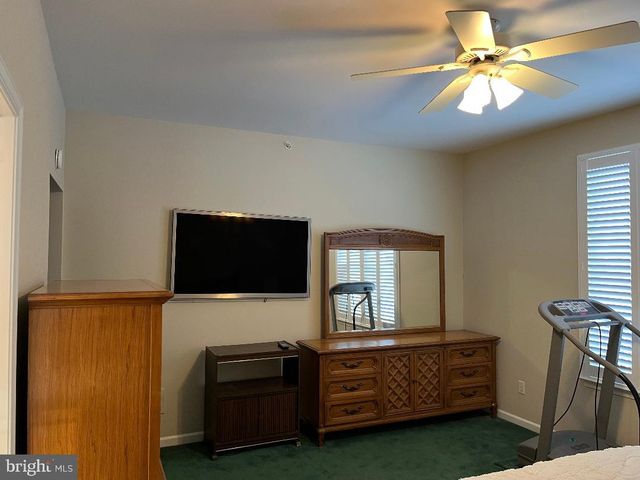 92 WHEATSHEAF LN, Norristown, PA 19403