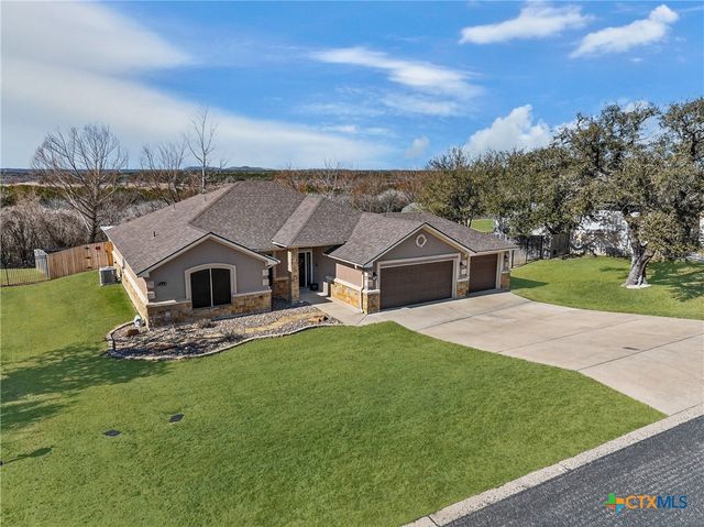 2068 Pirtle Drive, Salado, TX 76571