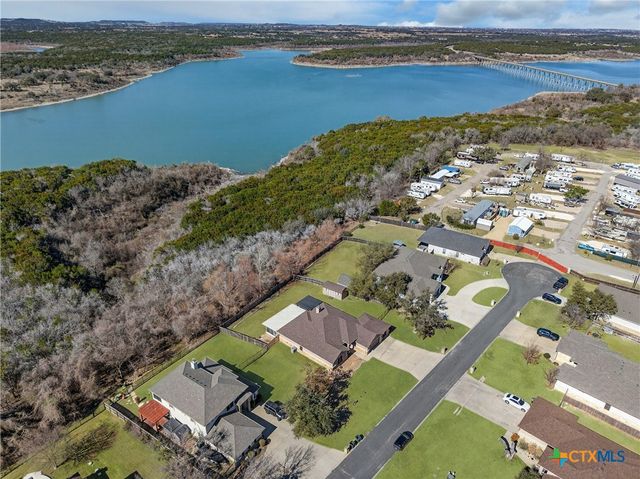 2068 Pirtle Drive, Salado, TX 76571