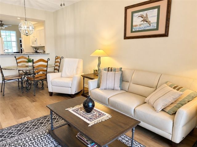 3960 Loblolly Bay DR 203, Naples, FL 34114