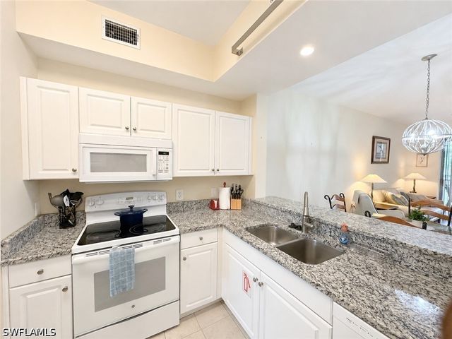3960 Loblolly Bay DR 203, Naples, FL 34114