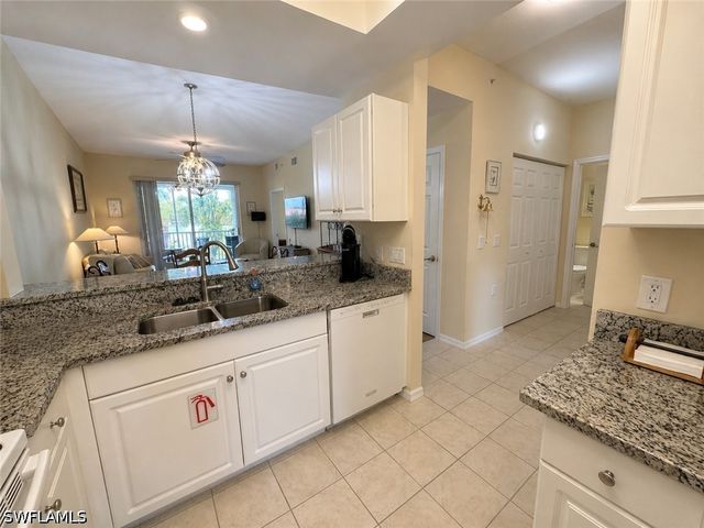 3960 Loblolly Bay DR 203, Naples, FL 34114