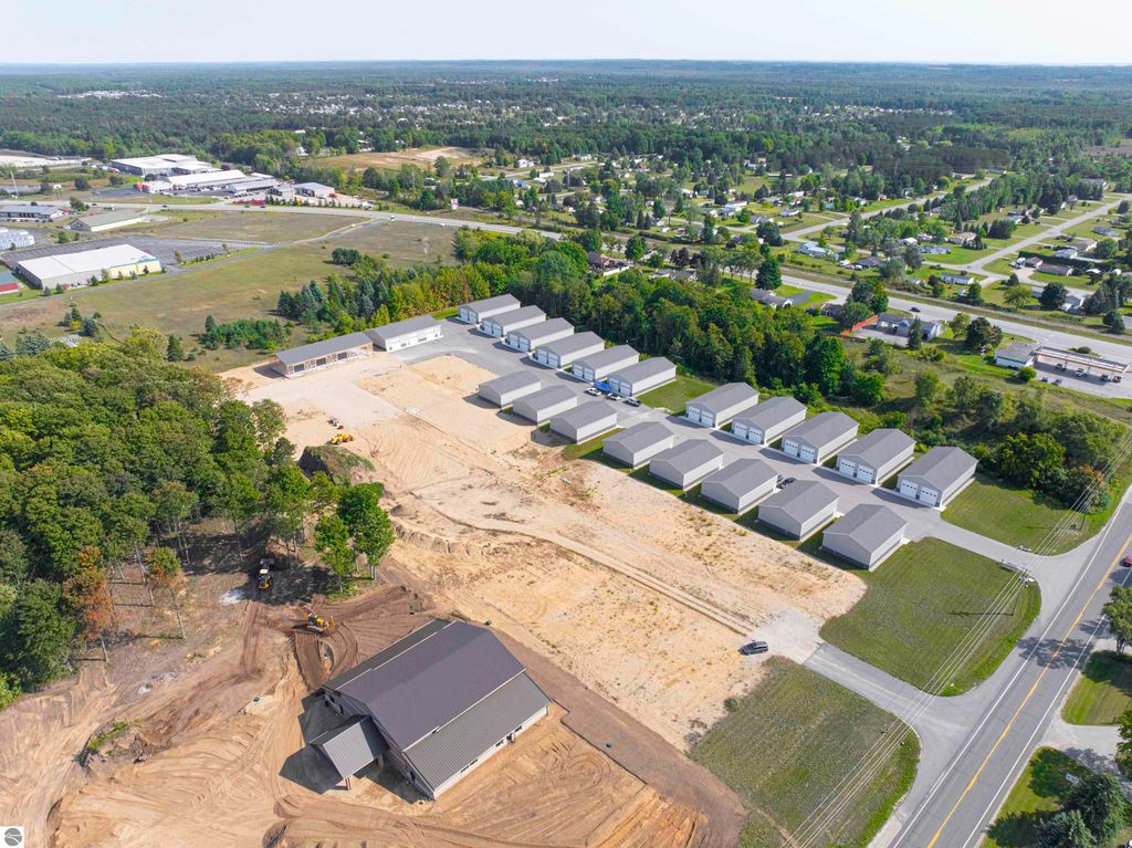 Image 5 of property listing at 5801 Storage Loop Drive # 35, Traverse City, MI 49685