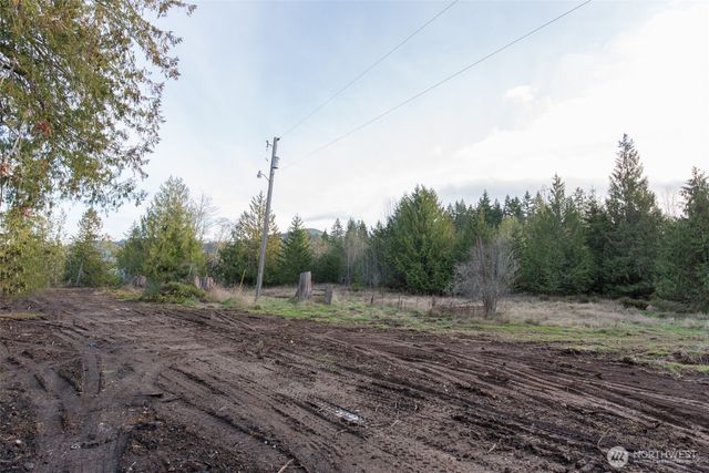 265 Colville Road, Port Angeles, WA 98362