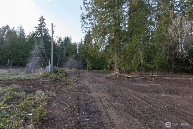 265 Colville Road, Port Angeles, WA 98362