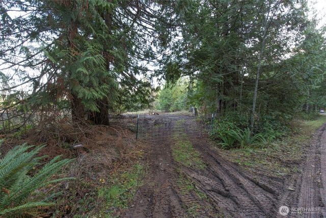 265 Colville Road, Port Angeles, WA 98362