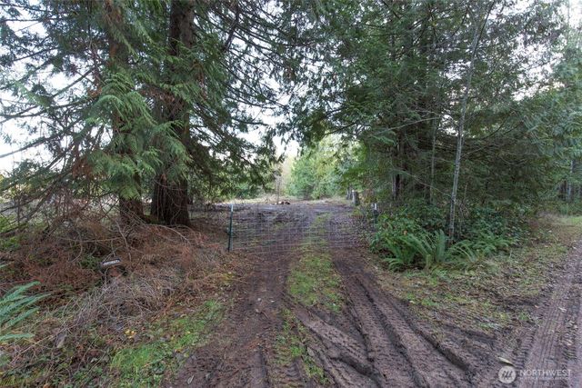 265 Colville Road, Port Angeles, WA 98362