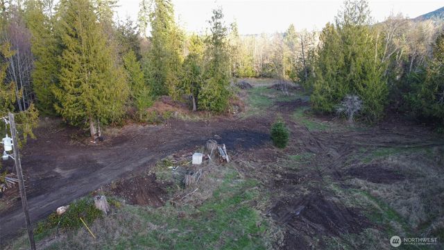 265 Colville Road, Port Angeles, WA 98362