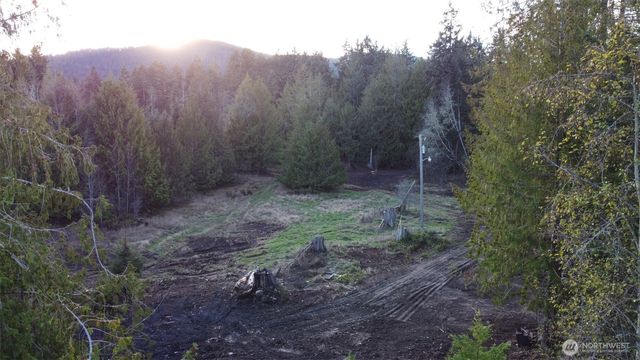 265 Colville Road, Port Angeles, WA 98362