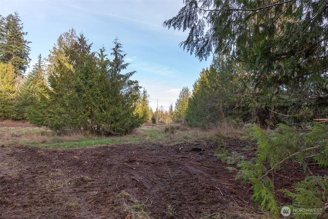 265 Colville Road, Port Angeles, WA 98362