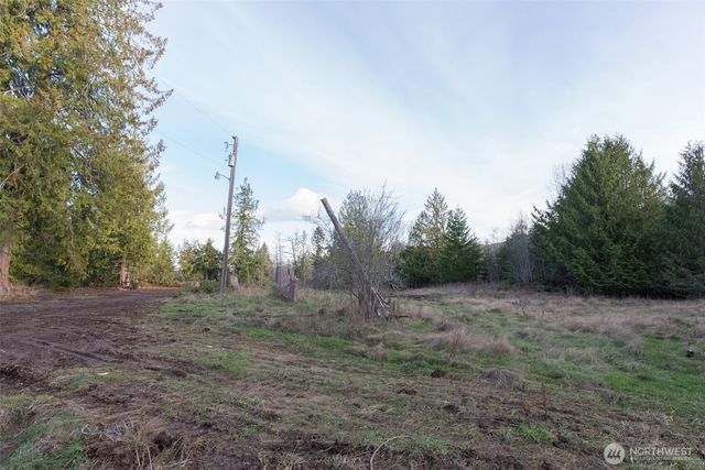 265 Colville Road, Port Angeles, WA 98362