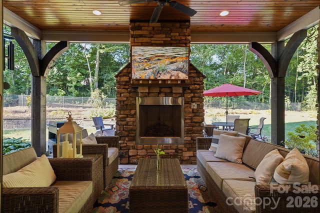21314 Olde Quarry Lane, Cornelius, NC 28031