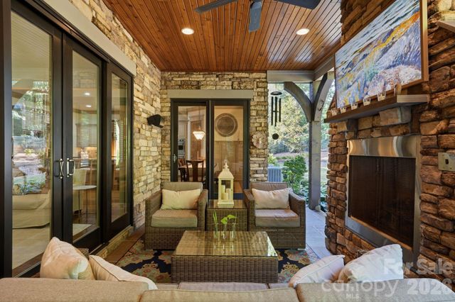 21314 Olde Quarry Lane, Cornelius, NC 28031