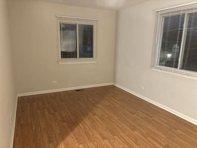 6763 Roanoake Court, Gurnee, IL 60031