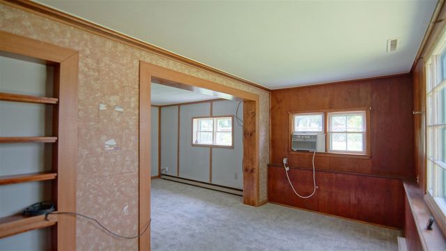 113 W 5th Street, Buchanan, MI 49107