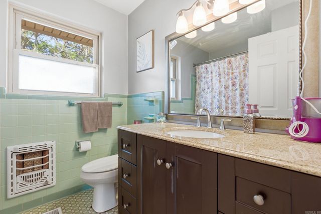 900 E H Avenue, North Little Rock, AR 72116