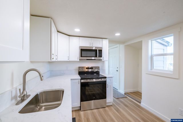 4641 SW Coast Av, Lincoln City, OR 97367