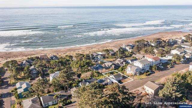 4641 SW Coast Av, Lincoln City, OR 97367