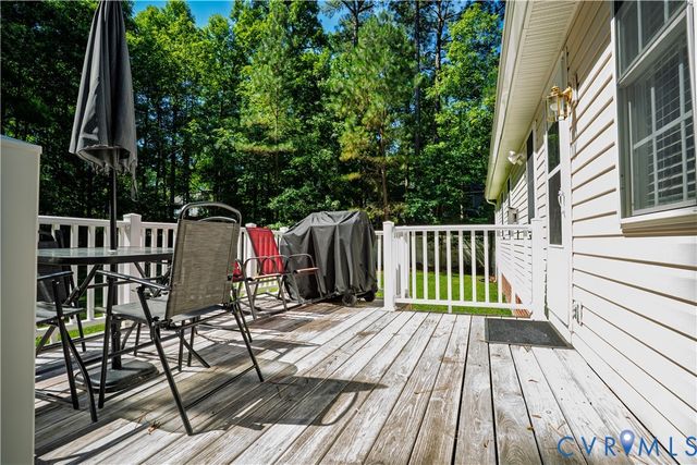 5841 Tuskwillow Dr, North Chesterfield, VA 23832