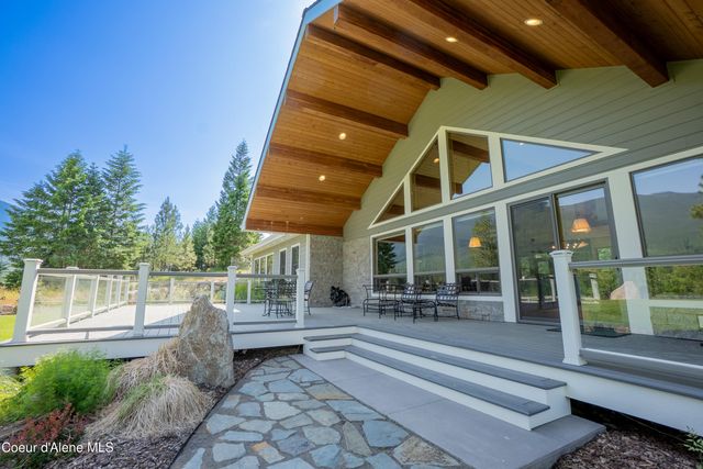 893 Pinnacle, Bonners Ferry, ID 83805