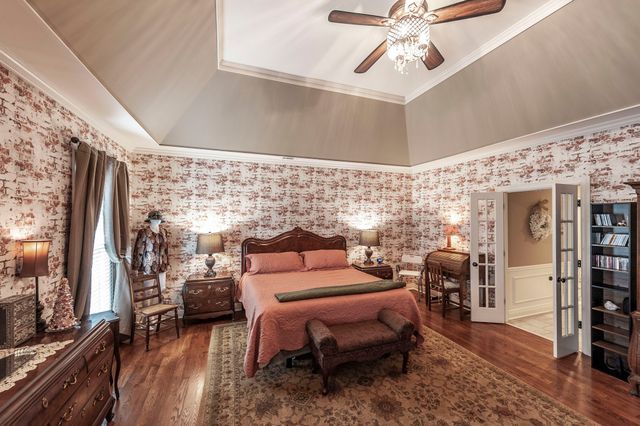 104 Carriage Way, Hendersonville, TN 37075