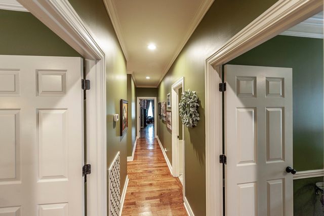 104 Carriage Way, Hendersonville, TN 37075