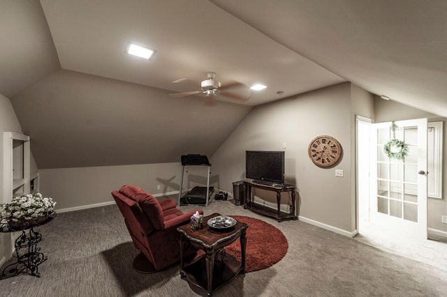 104 Carriage Way, Hendersonville, TN 37075