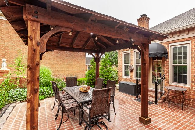 104 Carriage Way, Hendersonville, TN 37075