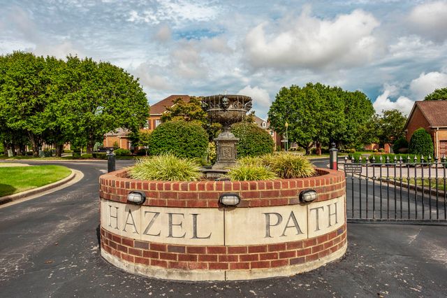 104 Carriage Way, Hendersonville, TN 37075